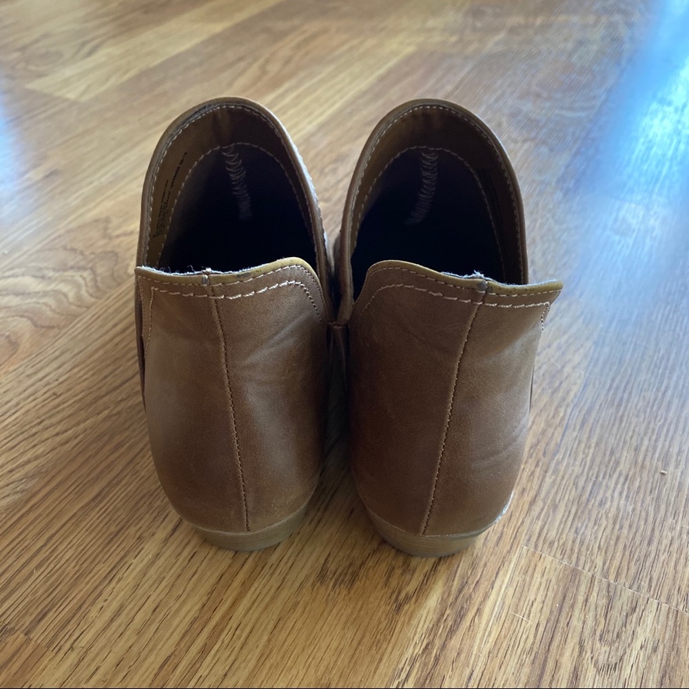 Brown Booties Universal Thread - Picture 3 of 5